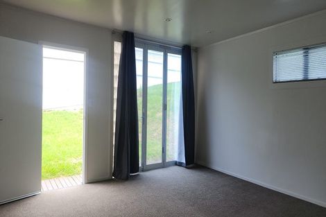 Photo of property in 14 Everard Avenue, Army Bay, Whangaparaoa, 0930