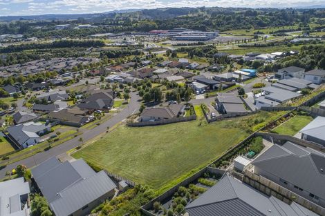 Photo of property in 35 Caldera Crescent, Pyes Pa, Tauranga, 3112