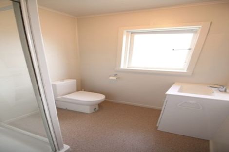 Photo of property in 27a West Coast Road, Glen Eden, Auckland, 0602