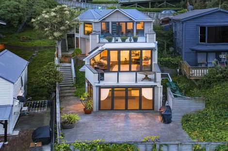 Photo of property in 75a Maida Vale Road, Roseneath, Wellington, 6011