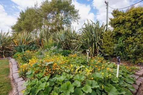 Photo of property in 468 Stoney Creek Road, Kelvin Grove, Palmerston North, 4470