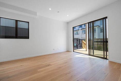 Photo of property in 6/57 Kervil Avenue, Te Atatu Peninsula, Auckland, 0610