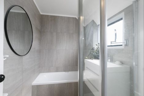 Photo of property in 17 Wimbledon Way, Remuera, Auckland, 1050