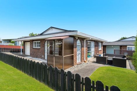 Photo of property in 1/8 Keeney Court, Papakura, 2110