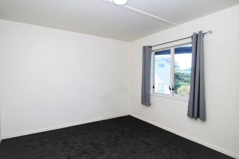 Photo of property in 80m Tirimoana Road, Te Atatu South, Auckland, 0602