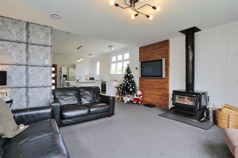 Photo of property in 43 Home Street, Winton, 9720