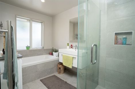 Photo of property in 4 Yarrum Lane, Avonhead, Christchurch, 8042