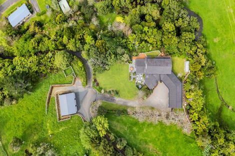 Photo of property in 371b Mangorei Road, Merrilands, New Plymouth, 4312