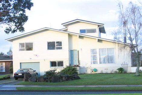 Photo of property in 182 Fisher Parade, Farm Cove, Auckland, 2012