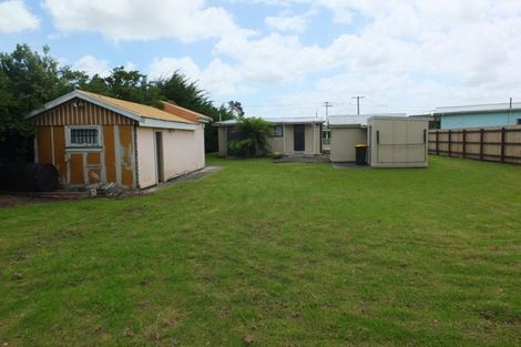 Photo of property in 26 Roore Street, Foxton Beach, Foxton, 4815