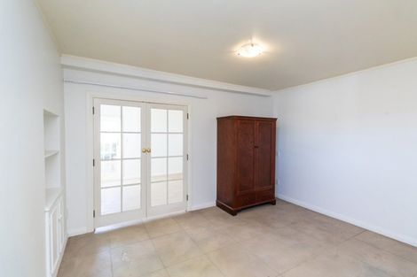 Photo of property in 12 Veronica Street, Brooklyn, Wellington, 6021