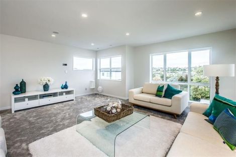 Photo of property in 43 Remuremu Street, Long Bay, Auckland, 0630