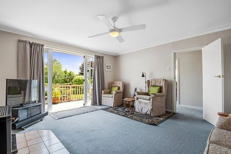 Photo of property in 23 Taupaki Road, Taupaki, Henderson, 0782