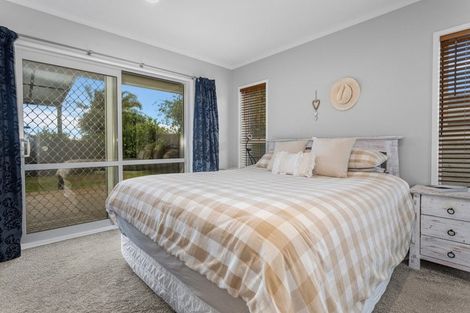 Photo of property in 6 Omega Place, Coastlands, Whakatane, 3120