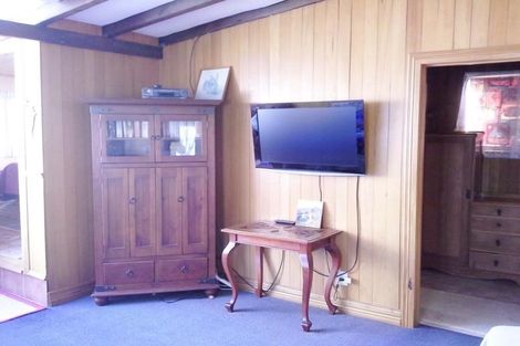 Photo of property in 31 Onaero Beach Road, Onaero, Urenui, 4383