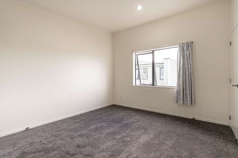 Photo of property in 11 Gordon Place, Newtown, Wellington, 6021