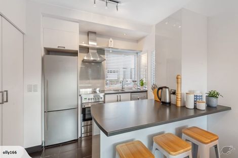 Photo of property in 14 Kirikiri Lane, East Tamaki, Auckland, 2013