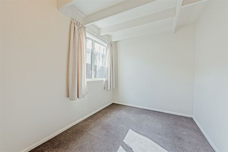 Photo of property in 21 Dinton Street, Russley, Christchurch, 8042