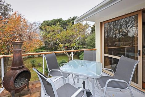 Photo of property in 88 Gillies Crescent, Waimarama, Havelock North, 4294