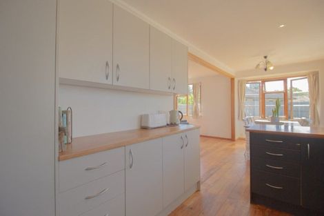 Photo of property in 11 Ramwall Place, Weymouth, Auckland, 2103