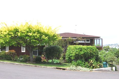 Photo of property in 8 Farnol Street, Hillsborough, Auckland, 1042