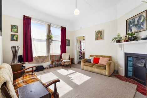 Photo of property in 11 Owen Street, Newtown, Wellington, 6021