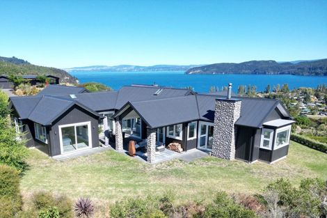 Photo of property in 4 Harrier Lane, Kinloch, Taupo, 3377