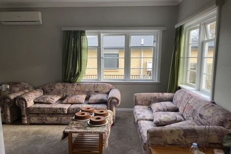 Photo of property in 98/98a Weraroa Road, Levin, 5510