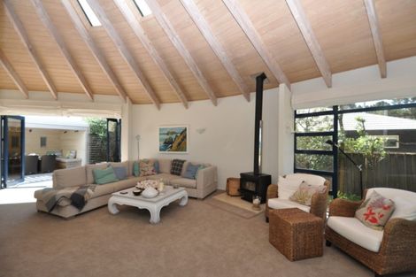 Photo of property in 8 Courtney Close, Pauanui, Hikuai, 3579