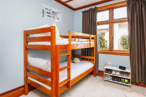 Photo of property in 25 Argyle Avenue, Takaro, Palmerston North, 4410