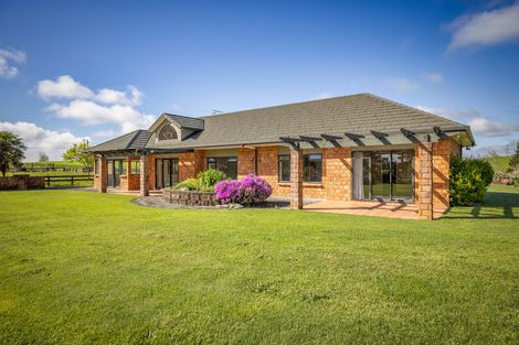 Photo of property in 858a Pirongia Road, Pirongia, Te Awamutu, 3876