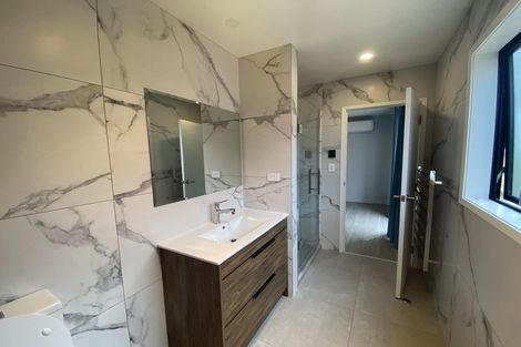 Photo of property in 35 Johns Creek Crescent, Silverdale, 0932