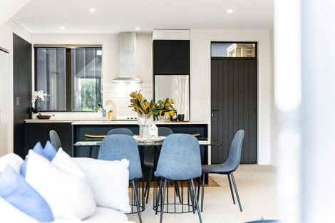 Photo of property in 11/80 Seatoun Heights Road, Seatoun, Wellington, 6022