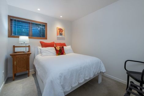 Photo of property in 43 Aotearoa Terrace, Murrays Bay, Auckland, 0630