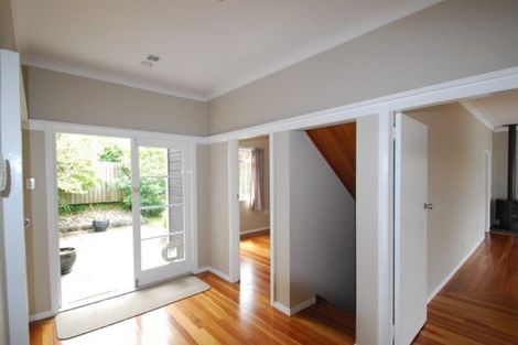 Photo of property in 28 Singers Road, Korokoro, Lower Hutt, 5012