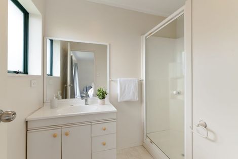 Photo of property in 63 Palomino Drive, Henderson, Auckland, 0612