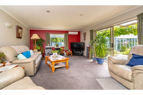 Photo of property in 13 Kennard Crescent, Karitane, Waikouaiti, 9471