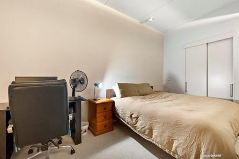 Photo of property in Gerondis Bldg Apartments, 209/60 Willis Street, Wellington Central, Wellington, 6011