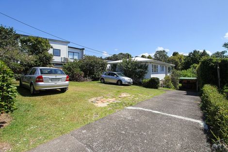Photo of property in 35 Matipo Road, Mairangi Bay, Auckland, 0630