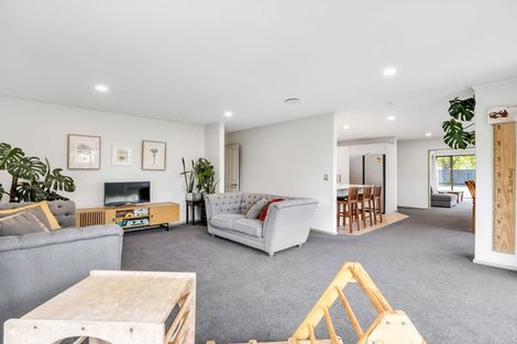 Photo of property in 36 Sovereign Gardens, Halswell, Christchurch, 8025