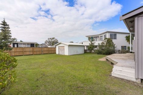 Photo of property in 114 Sylvia Road, Whangamata, 3620