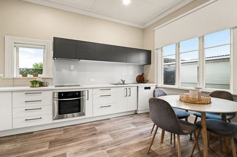 Photo of property in 4 Rugby Street, Saint Kilda, Dunedin, 9012