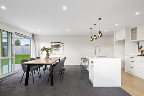 Photo of property in 38 Walter Lawry Road, Paerata, Pukekohe, 2124