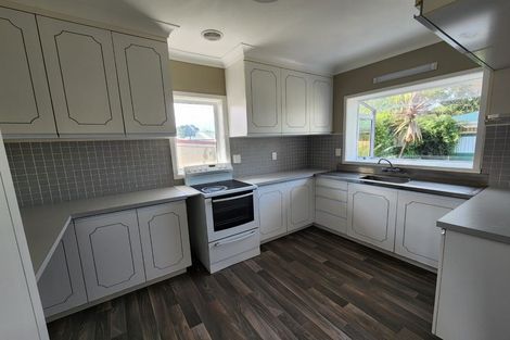 Photo of property in 28 King Street, Waiuku, 2123