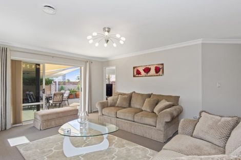 Photo of property in 34 Saint Heliers Place, Papamoa Beach, Papamoa, 3118