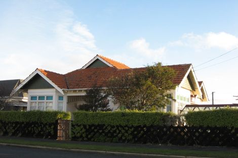 Photo of property in 48 Queens Drive, Saint Kilda, Dunedin, 9012
