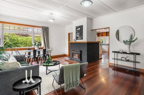 Photo of property in 82 Naples Street, Martinborough, 5711