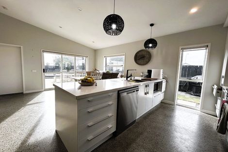 Photo of property in 29 Spinifex Street, Papamoa Beach, Papamoa, 3118