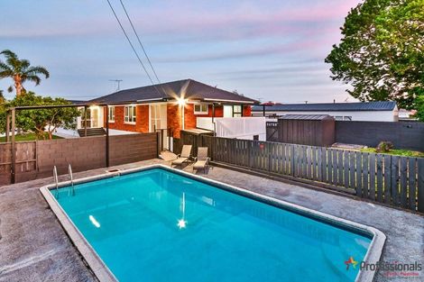Photo of property in 27 Thompson Terrace, Manurewa, Auckland, 2102