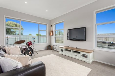 Photo of property in 1 Charles Street, Ohope, 3121